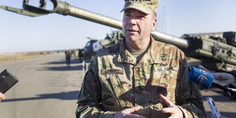 Hodges przedstawił mapę z przybliżonym planem kontrofensywy Sił Zbrojnych Ukrainy na Krymie (zdjęcie)
