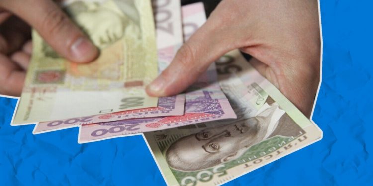 Emerytury rosną na Ukrainie od marca – Szmyhal