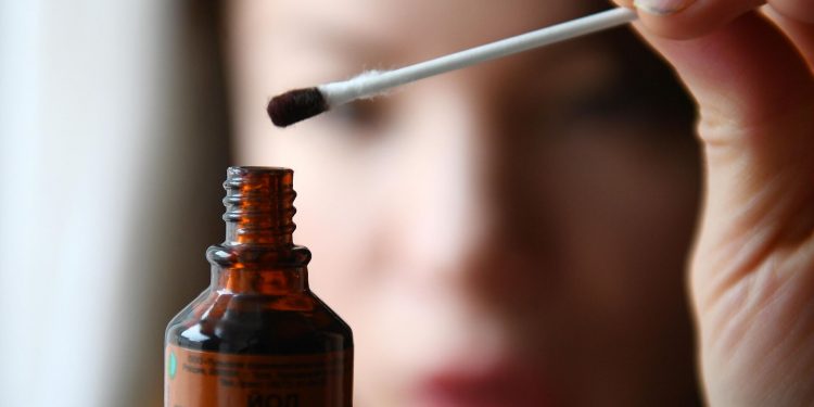 Jak samodzielnie zdiagnozować niedobór jodu: lekarze nazywają tę metodę