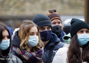Grecja zaostrza godzinę policyjną i wprowadza weekendową kwarantannę