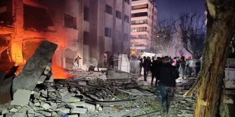Izraelska armia rozpoczęła atak rakietowy na Syrię: są ofiary