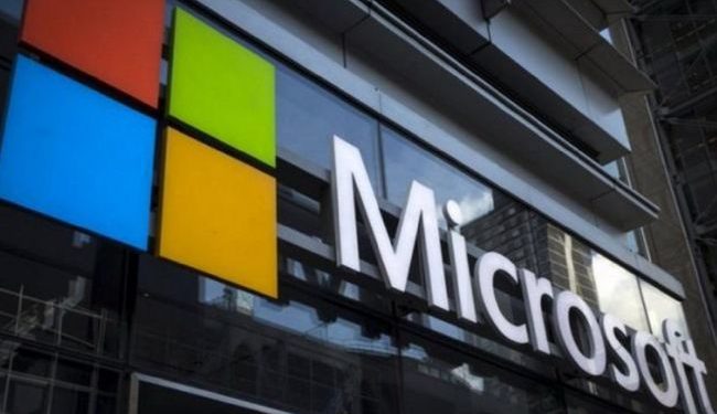 Microsoft postanawia zamrozić finansowanie polityków