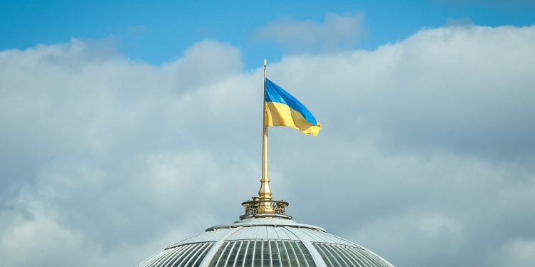 Na Ukrainie chcą zdelegalizować jeszcze 3 partie: w Radzie zarejestrowano nowy projekt ustawy