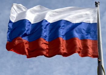 Mężczyzna spalił flagę Federacji Rosyjskiej na terytoriach okupowanych: FSB potraktowała go po swojemu (ramki)