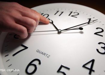 Ukraina, aby przejść do godziny letniej. Usі „za” i „przeciw” przetłumaczone lata