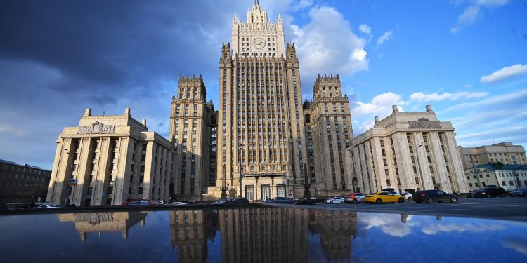 Rosyjski MSZ usunął pewne informacje ze strony: Shariy ujawnił, co tam było