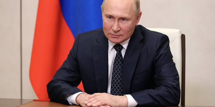 Putin podpisał tajne porozumienie w sprawie Ukrainy: WP ogłosił niespodziewanego zdrajcę