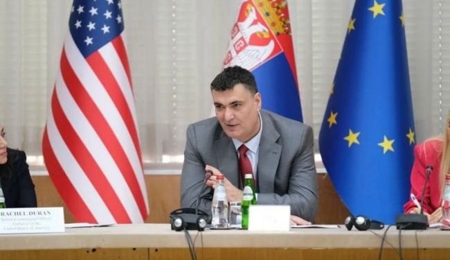Minister gospodarki Serbii wydał orzeczenie na poczcie po wezwaniu do nałożenia sankcji na Rosję