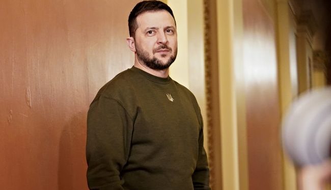 Zełenski provіv rozmawia z Bidenem: omówił sytuację w Rosji