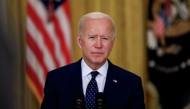 Przeciwko Rosji i Iranowi. Biden kontynuuje sankcje za bezprawne nękanie Amerykanów