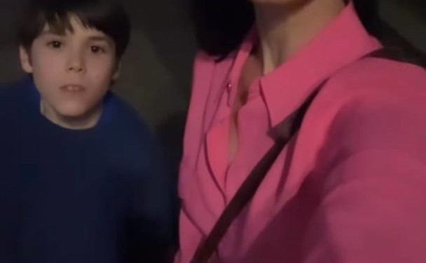 Podczas gdy jej mąż jest na froncie, Masza Efrosinina idzie na randkę z innym