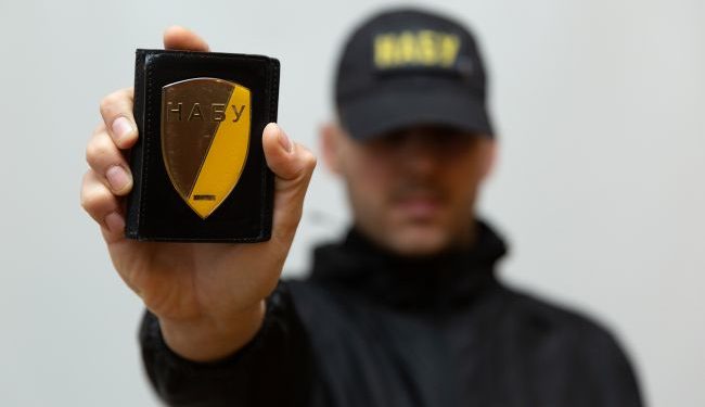 Widząc nielegalnie, odesłał mnie do kordonu. NABU i SAP uderzyły asystenta zastępcy ludowego