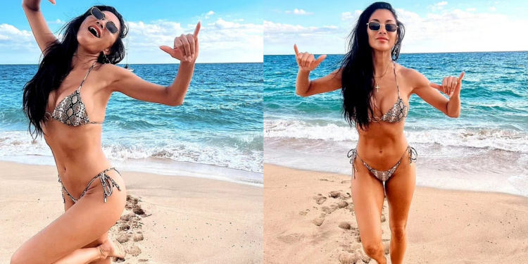 Oszałamiająca Nicole Scherzinger uderzała w uwodzicielskie formy w kostiumie kąpielowym