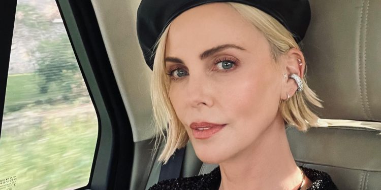 Charlize Theron szczerze o chirurgii plastycznej i starzeniu się