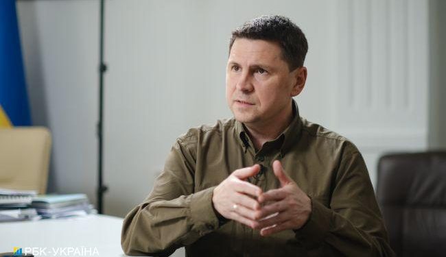 Istnieją trzy scenariusze. Podolak tłumaczył upadek Rosji liczbą negocjacji