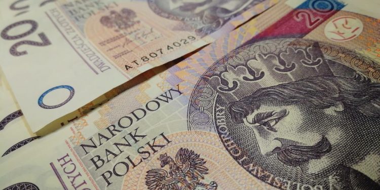 Za wymianę 20 złotych emeryt na Wołyniu został surowo ukarany grzywną i konfiskatą