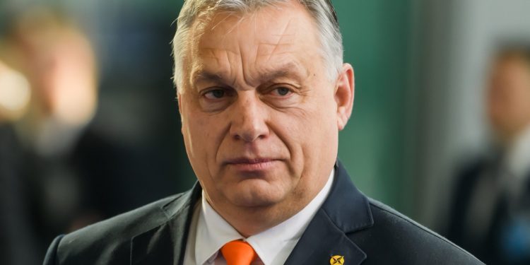 Orbán poczuł się urażony przywódcami UE w Brukseli: byli nieprzyjaźni (wideo)
