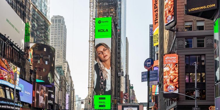 Ukraińska piosenkarka pojawiła się na billboardzie w Nowym Jorku