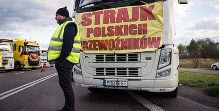 Polscy przewoźnicy ponownie będą blokować granicę z Ukrainą: podano termin