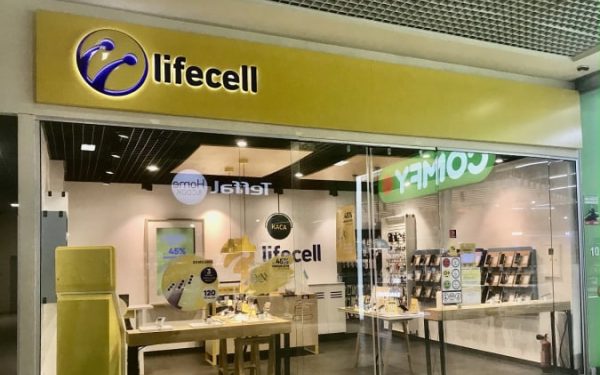 Spółka-matka Lifecell sprzedaje ukraiński biznes francuskiemu miliarderowi