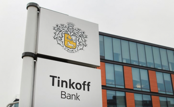 Tinkoff Bank rozpoczyna działalność na okupowanym Krymie