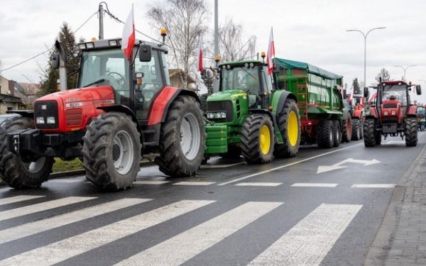Polscy rolnicy zablokowali ciężarówki z Ukrainy na dwóch punktach kontrolnych