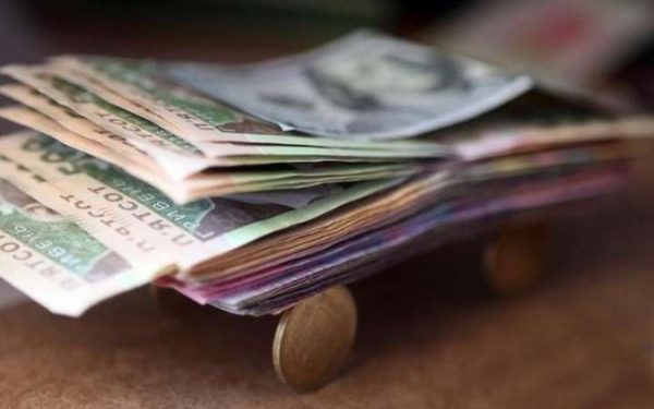 Obywatele i indywidualni przedsiębiorcy zwiększyli w marcu swoje depozyty. Kwota wzrosła o 20 miliardów