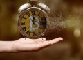 Halving Economy: jak działa redukcja nagrody w sieci Bitcoin i dlaczego jest potrzebna