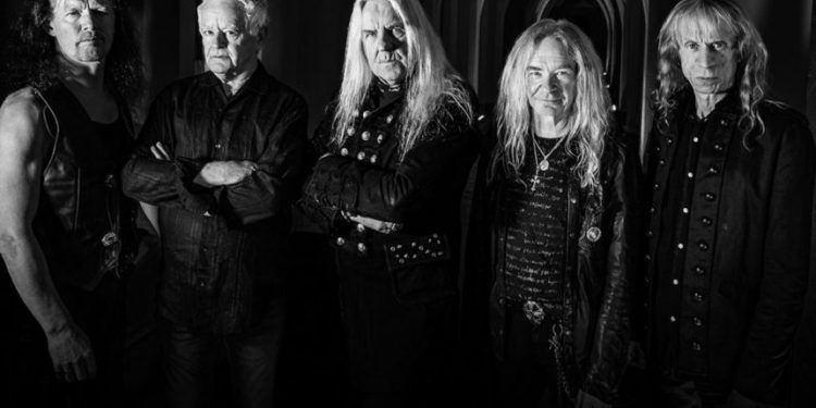Saxon i czarownice: legendy heavy metalu tworzą film o niesprawiedliwie skazanych kobietach