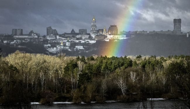 Do +27, ale nie do końca. Synoptycy podali prognozę na dziś dla Ukrainy
