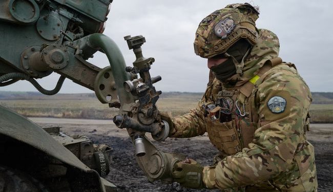 Ponad 700 okupantów i 32 systemy artyleryjskie. Sztab Generalny odnowił inwestycje Federacji Rosyjskiej na Ukrainie