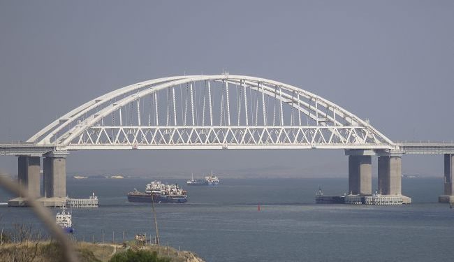 Wibuchowie szaleją w okupowanym Kerczu, dzielnica Krimska jest zablokowana