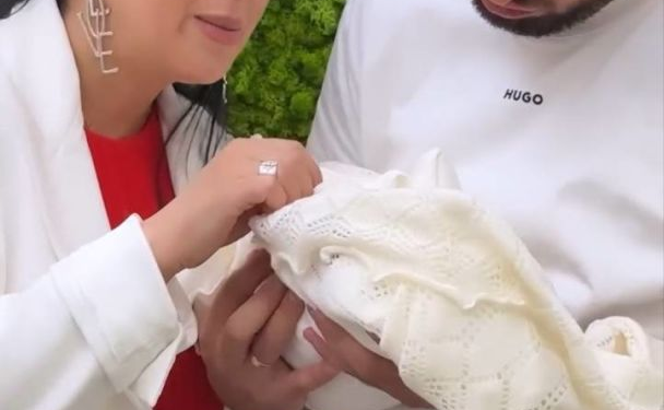 Jamala, która ma wiele dzieci, pokazała szczęśliwy wypis swojego nowonarodzonego syna