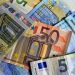 Kursy walut wieczorem 30 maja: na rynku międzybankowym dolar i euro gwałtownie poszły w górę