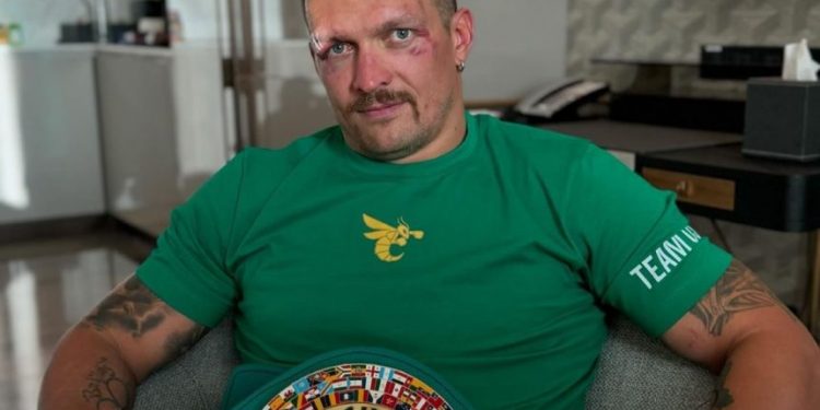 Oleksandr Usyk zrzeka się pasa IBF