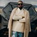 Kanye West rozzłościł fanów prowokacyjnym napisem na bluzie z kapturem