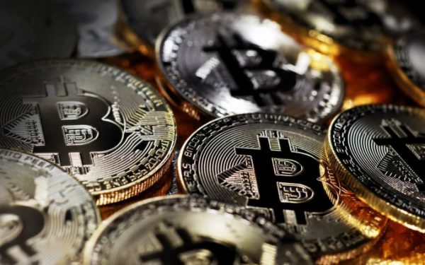 BitFlyer przejmie FTX Japan, główne giełdy odmówiły notowania tokena TRUMP: co nowego na rynku