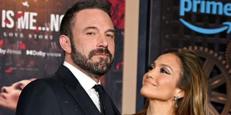 Na jakie niezwykłe uzależnienie cierpi Jennifer Lopez?