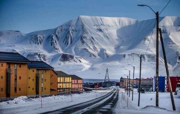 Norwegia blokuje sprzedaż nieruchomości na Svalbardzie w związku z prawdopodobnym zagrożeniem ze strony Rosji i Chin 