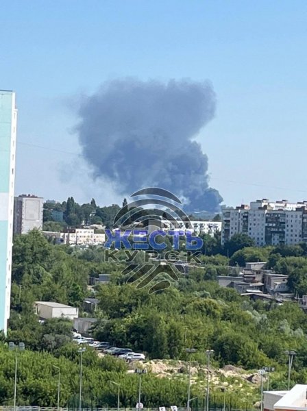 W Kursku wybuchł pożar na dużą skalę - piszą w Internecie, że ogień ogarnął bazę wojskową najeźdźców