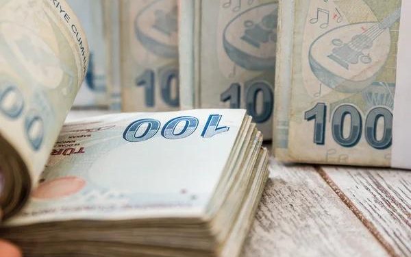 Problemy z lirą turecką rozpoczęły się na moskiewskiej giełdzie w związku z amerykańskimi sankcjami