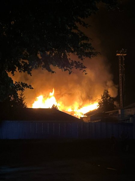 In w obwodzie kurskim w wyniku strajku BSP doszło do pożaru w zakładzie (FOTO)