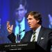 Skandaliczny dziennikarz Tucker Carlson zapowiedział wywiad z Zełenskim