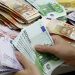 Kursy walut wieczorem 20 września: euro nieznacznie spadło na rynku międzybankowym