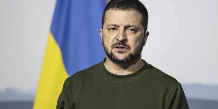 Dlaczego Zełenski zaczął mówić o rychłym pokoju: osoba mająca dostęp do informacji poufnych ujawniła, czego się obawiać