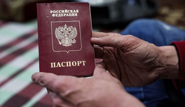Kreml chce zwiększyć tempo paszportyzacji Ukraińców pod okupacją, – CNS