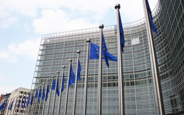 UE pomoże Ukrainie w naprawie obiektów wytwórczych, które pokryją 15% jej potrzeb