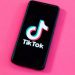 TikTok zwalnia setki pracowników, zastępując ich sztuczną inteligencją