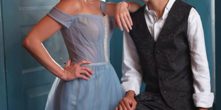 Katerina Kukhar pokazała dojrzałego 15-letniego syna, który wygląda jak ogromny mężczyzna