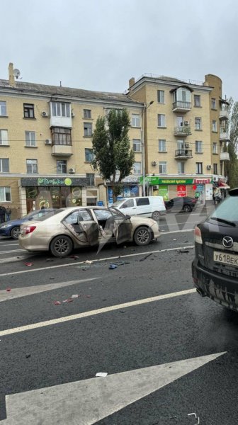 Bratchuk powiedział, że samochód z jednym z przywódców centrali w Ługańsku został wysadzony w powietrze Centralnego Okręgu Wojskowego Federacji Rosyjskiej (FOTO)